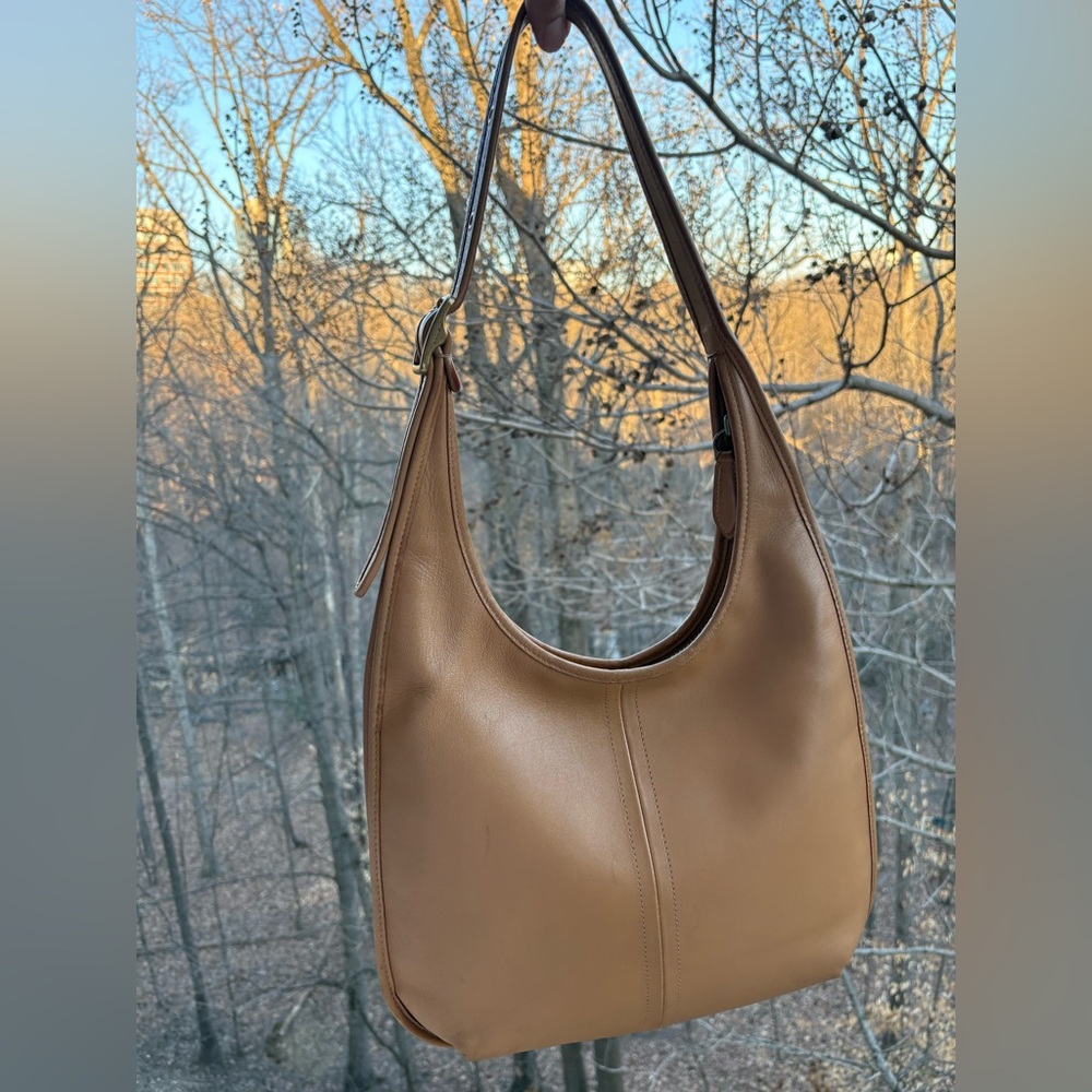 Coach Ergo 33 | Glovetanned Leather | Great Condition | 2022 Archive Re-Edition - Picture 5 of 15
